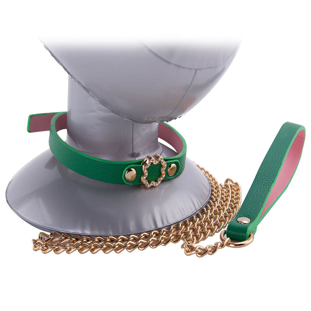 Luxuri&ouml;ses gr&uuml;nes Halsband mit Leine f&uuml;r Erwachsene mit Bondage-Fesseln und Sexspielen