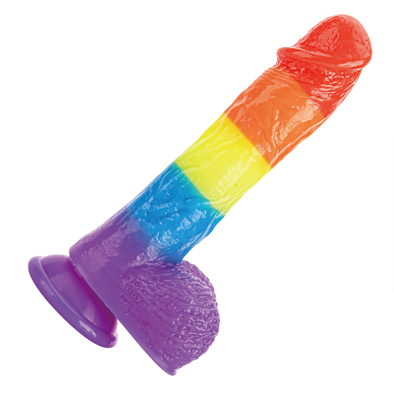 Masturbazione femminile con pene reale in gelatina morbida arcobaleno colorato 