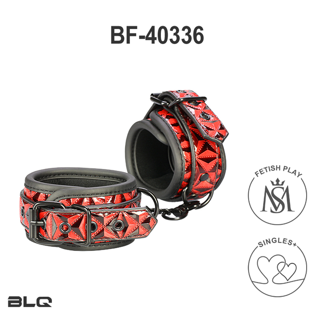 Weiche, verstellbare Handschellen, SM-Bondage-Fesseln-Set 