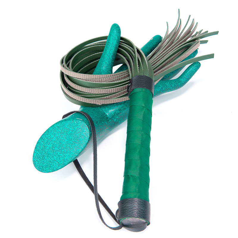 Giocattoli sessuali con frusta fetish in pelle PU sculacciata 