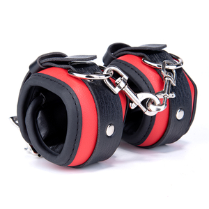 SM-Produkte Fesseln f&uuml;r Sexspielzeug f&uuml;r Frauen, BDSM mit Pu-Leder-Handschellen mit Schloss, SM-Kit, Sex-Bondage f&uuml;r Erwachsene f&uuml;r Paare