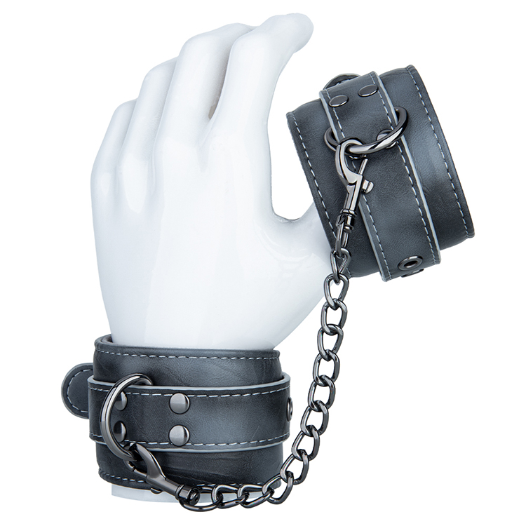 성인용 장난감이 어떻게 BDSM 플레이를 향상시킬 수 있나요?