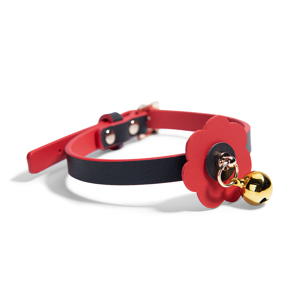 Luxe rode halsband met riem en bel voor seksspelletjes voor volwassenen