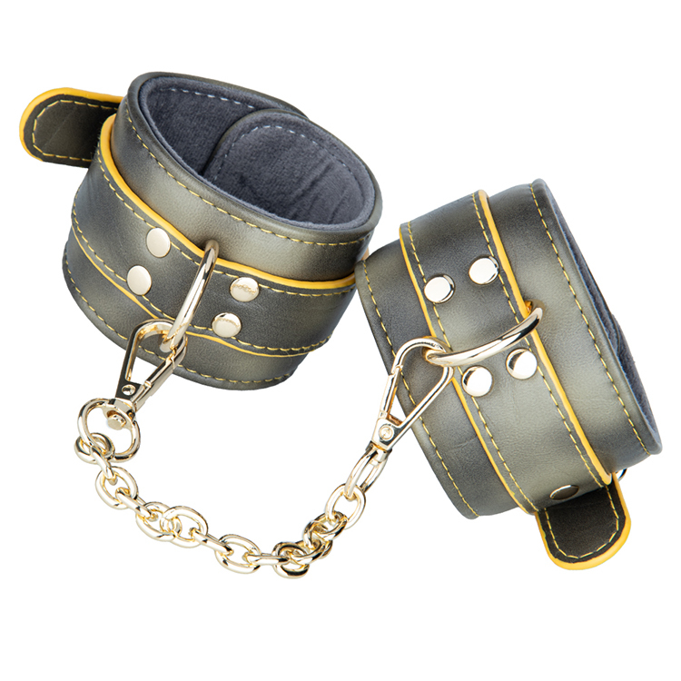 Manette dorate SM Bondage per adulti Giocattoli di ritenuta BDSM in pelle PU per coppie