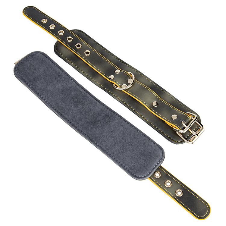 Manette dorate SM Bondage per adulti Giocattoli di ritenuta BDSM in pelle PU per coppie