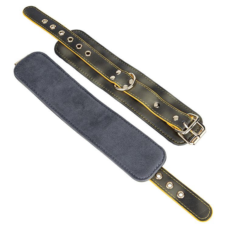 Manette dorate SM Bondage per adulti Giocattoli di ritenuta BDSM in pelle PU per coppie