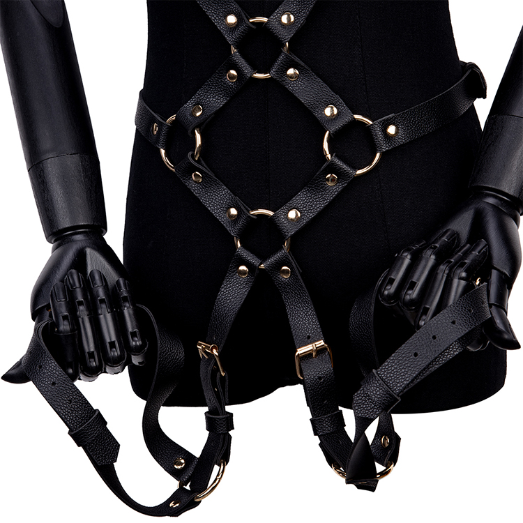 Bondage-Set f&uuml;r SM-Rollenspiele, ma&szlig;geschneidert f&uuml;r Brust-Bondage und Sklaven-Fantasie-Umsetzung