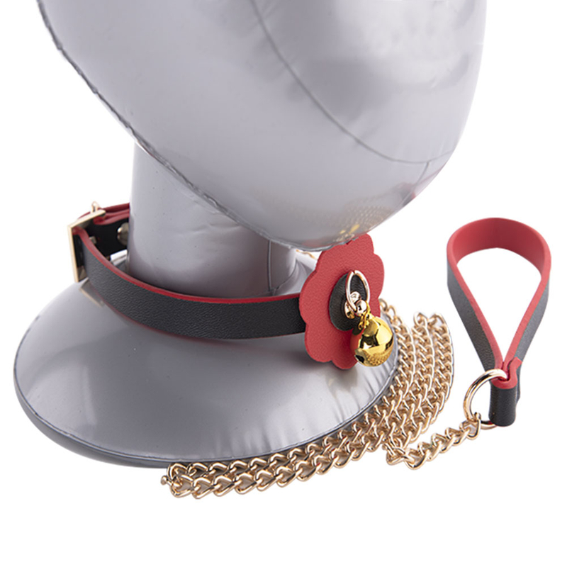 Luxe rode halsband met riem en bel voor seksspelletjes voor volwassenen